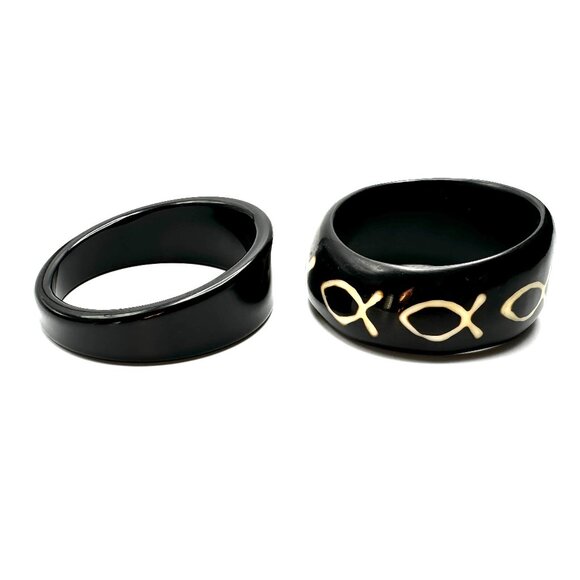 Vintage Black Asymmetrical Lucite Bangle Duo —  Both Size 8 1/4 — Vintage — EUC - Picture 2 of 12